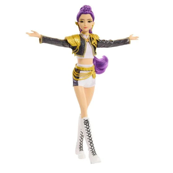 KPop Demon Hunters HUNTRX Rumi “Golden” Singing Doll
