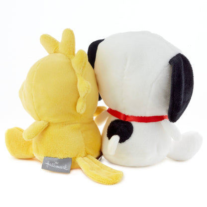Better Together Snoopy & Woodstock Magnetic Soft Plush Pair
