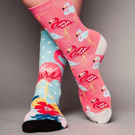 Womans Socks Novelty United Oddsocks Go Flamingo 6 Socks Floral  UK 4 - 8