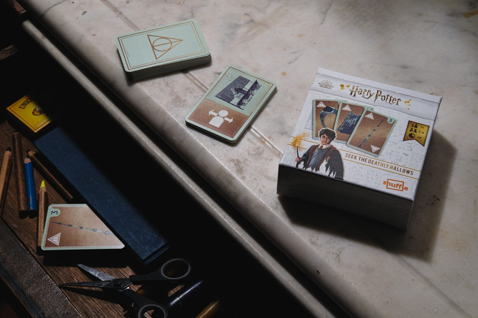 Harry Potter Seek The Deathly Hallows Family Fun Card Game (NEW!)