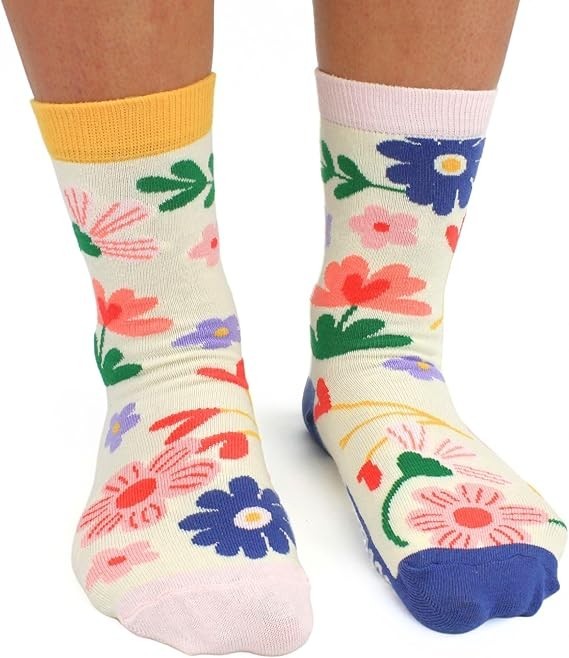 United Oddsocks Just For You 6 Odd Socks Gift Box-Ladies Size 4-8