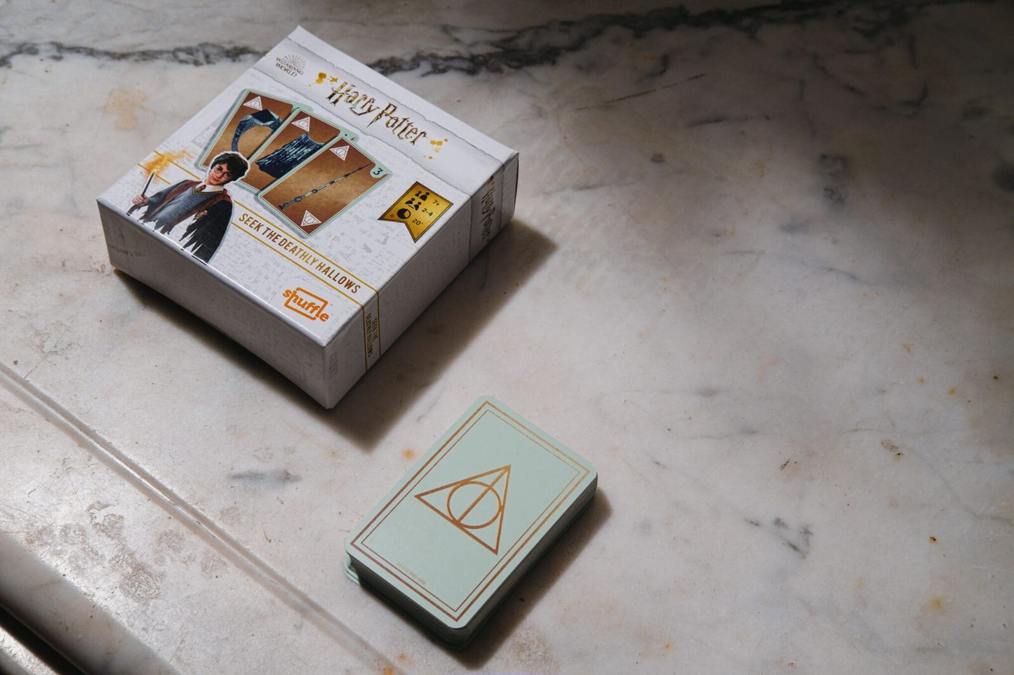 Harry Potter Seek The Deathly Hallows Family Fun Card Game (NEW!)