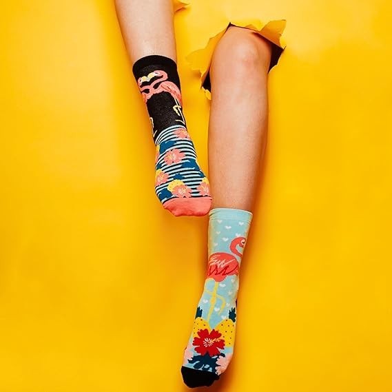 Womans Socks Novelty United Oddsocks Go Flamingo 6 Socks Floral  UK 4 - 8
