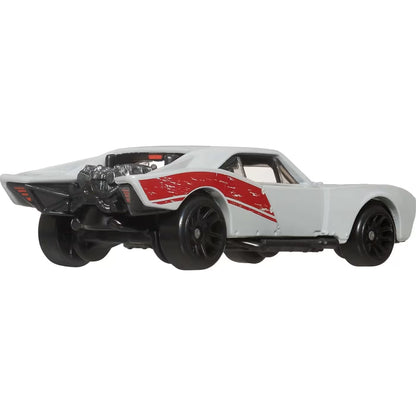 Hot Wheels Silver Series Batman DC Batmobile JBY12