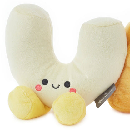 Better Together Mac & Cheese Magnetic Soft Toy Pair